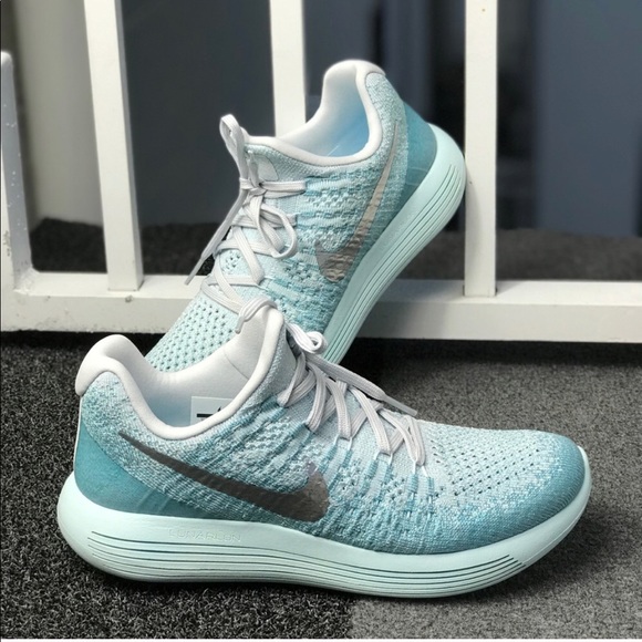 NWT Nike LunarEpic Low Flyknit 2 Glacier Blue WMNS - Picture 4 of 8